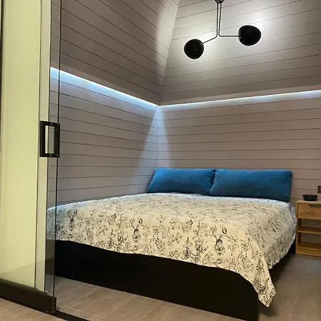 Cozy By The Sea With A Private Courtyard Lägenhet Odessa