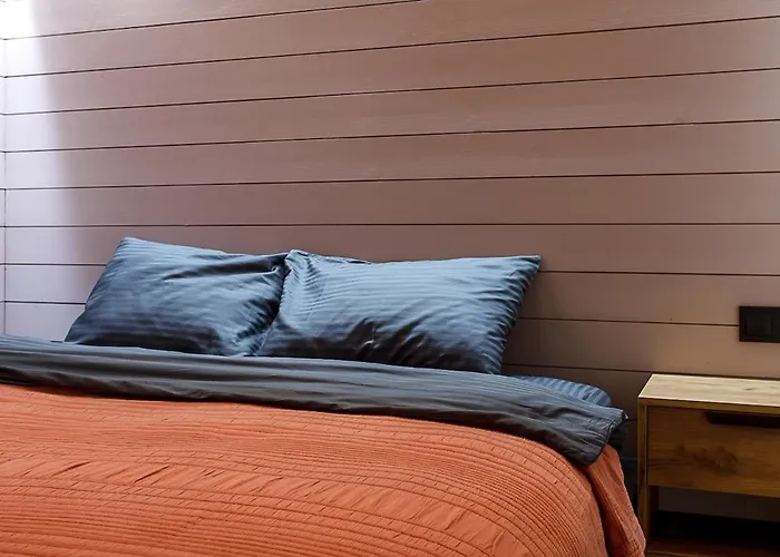 Cozy By The Sea With A Private Courtyard *