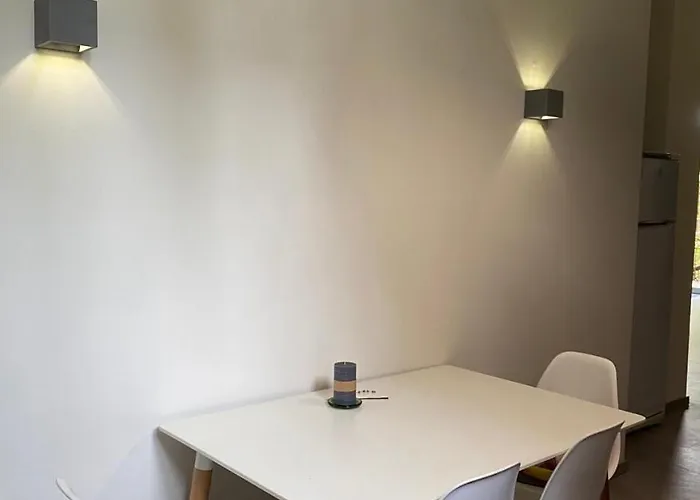 Cozy By The Sea With A Private Courtyard