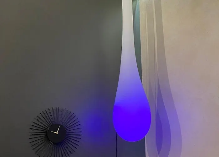 Cozy By The Sea With A Private Courtyard *