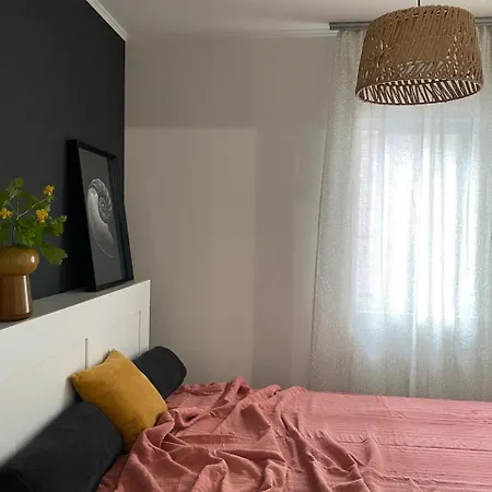 Cozy By The Sea With A Private Courtyard Lägenhet Odessa