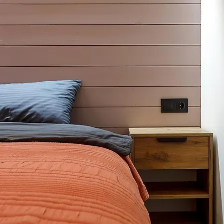 Cozy By The Sea With A Private Courtyard