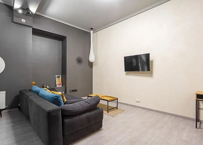 Cozy By The Sea With A Private Courtyard * Odesa